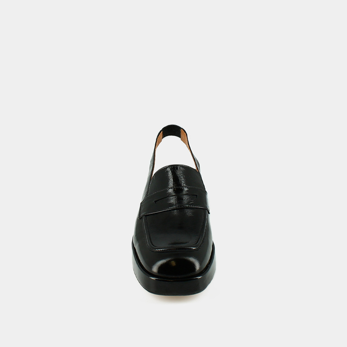 Mocassins à bouts carrés et talons épais  en cuir brillant noir