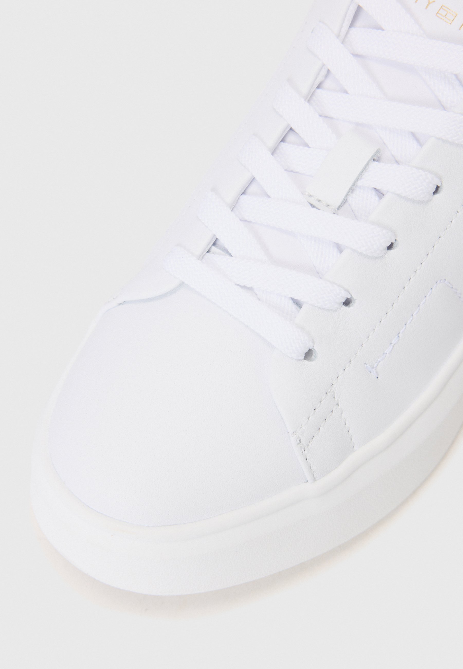 Baskets Tommy Hilfiger CHIC - blanches