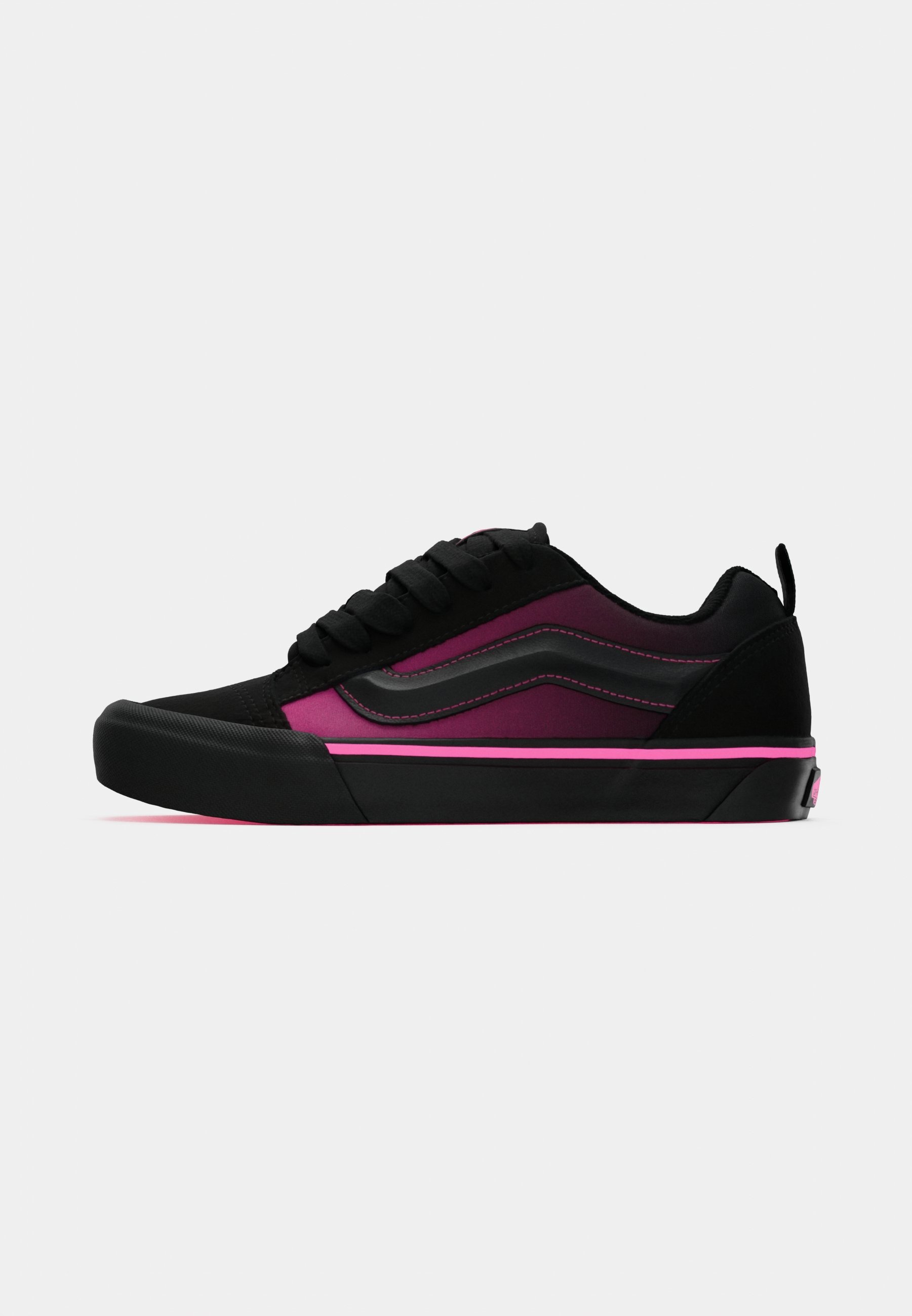 Vans žemakulniai sportbačiai
