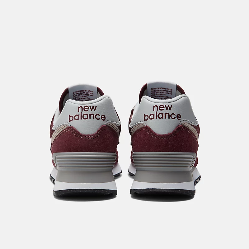 Tênis feminino 574 Core - Bordô com detalhes em branco