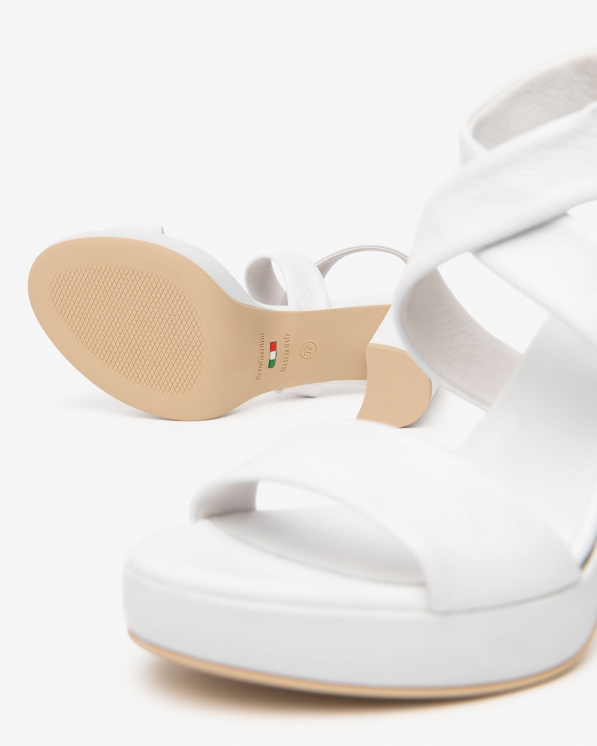 Damen-Ledersandalen