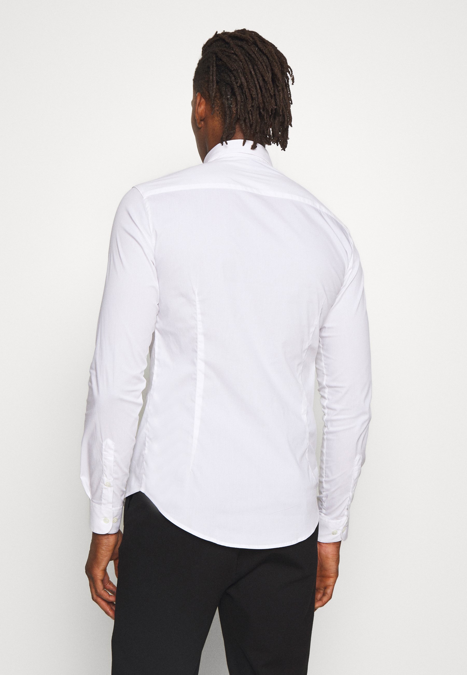 Chemise Emporio Armani à logo contrasté exclusif - blanche