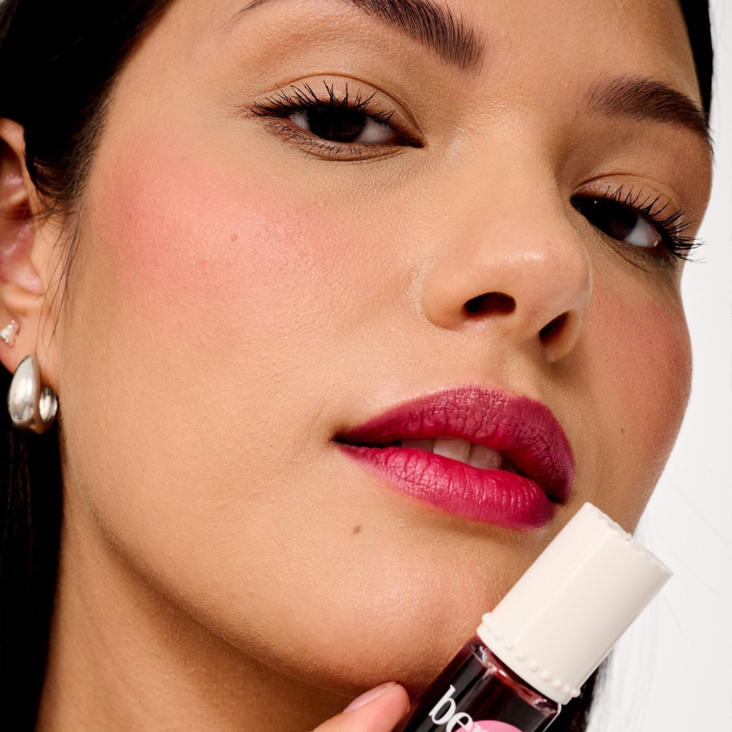 „Benefit Lipstain“ lūpų dažai ir atspalvis „Benetint“ – 10 ml
