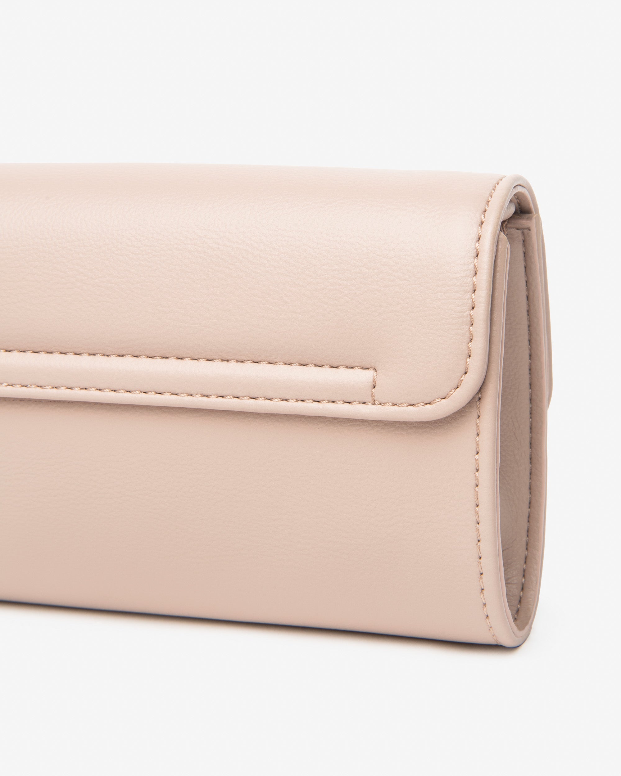  Pochette pour femme en matière technique