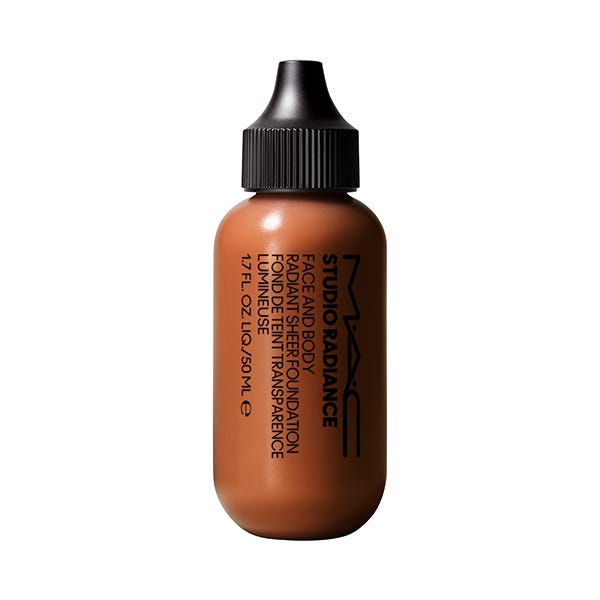 Fond de ten transparent radiant Studio Radiance Face And Body