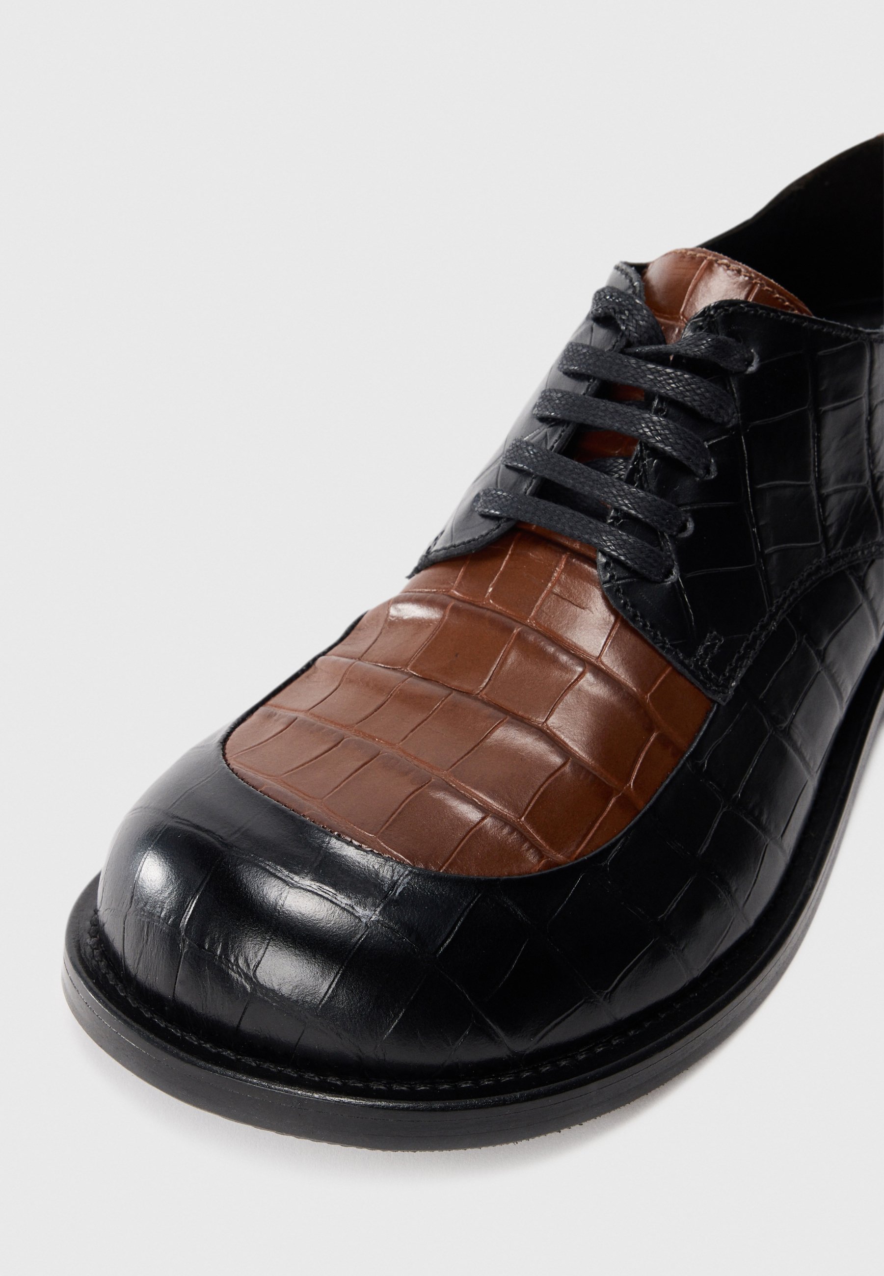 MOSCHINO Slip-ons - nero