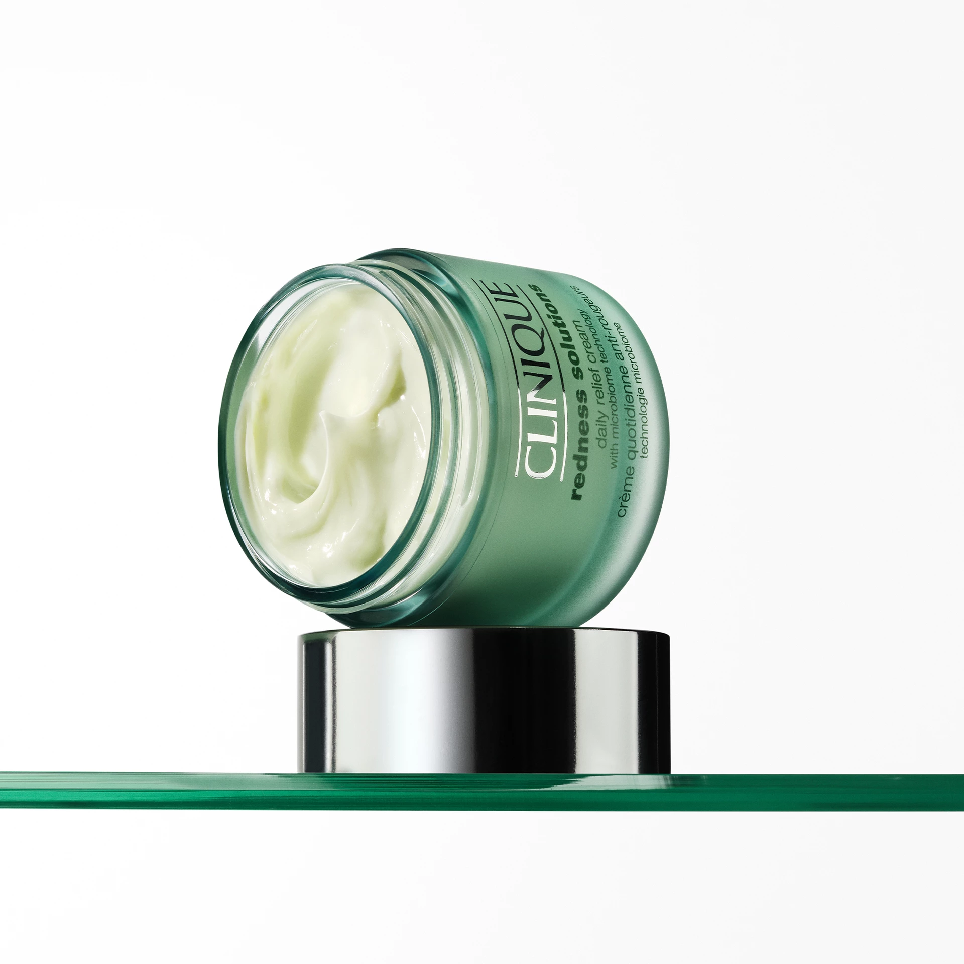 Clinique Redness Solutions napi arckrém pirosság ellen 50 ml