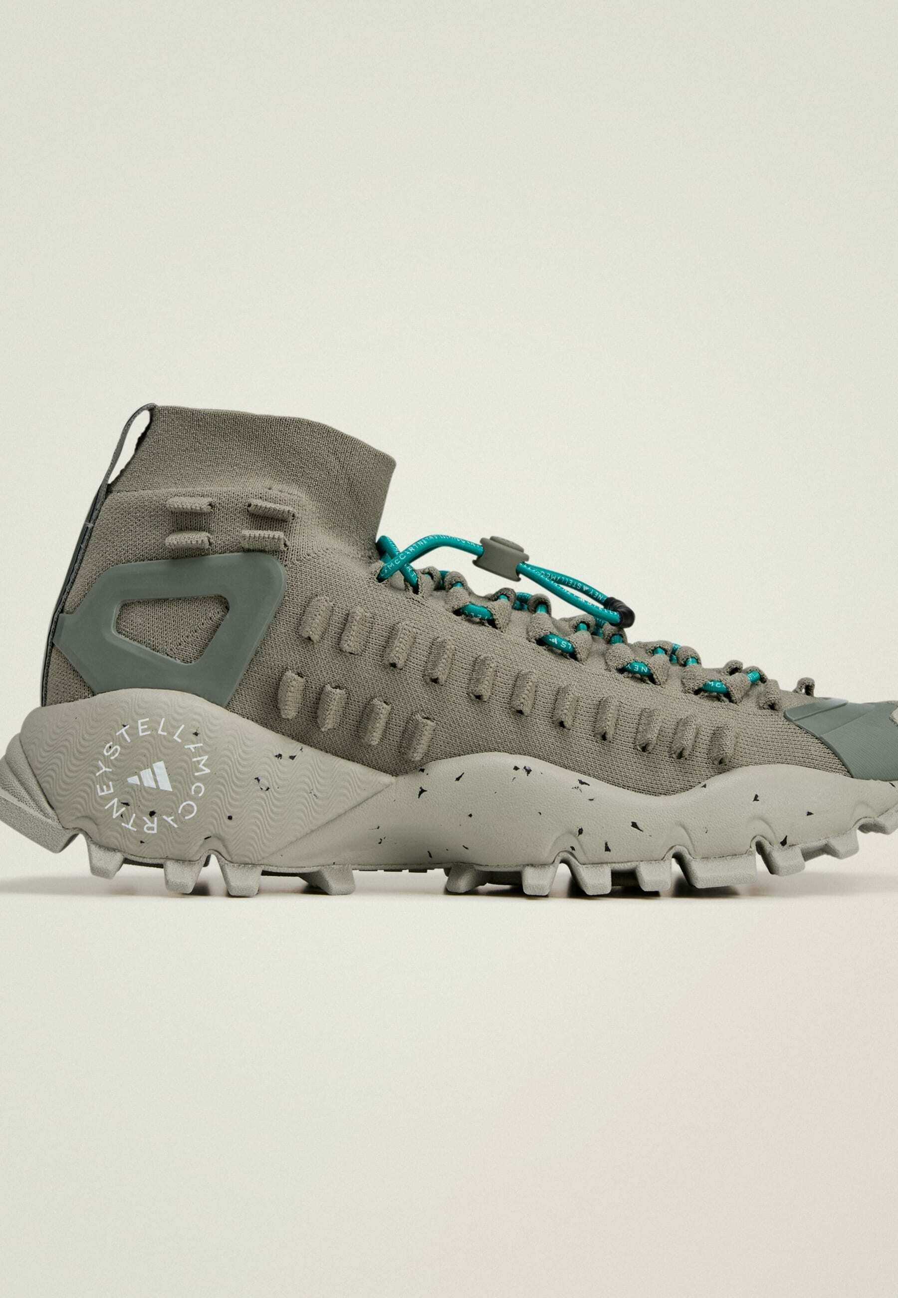 adidas by Stella McCartney SEEULATER - Scarpe da trekking - legacy green willow /grey /stone /green
