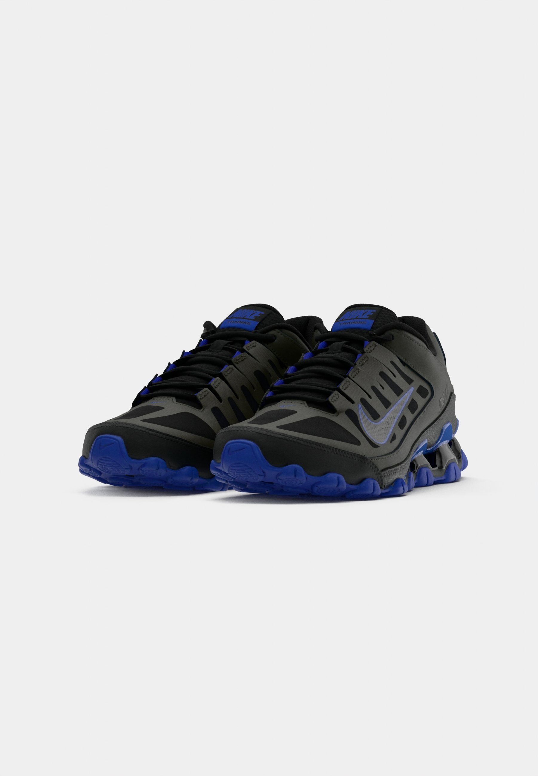 Nike Performance REAX 8 TR - Chaussure d'entraînement - imprimé journal/noir/bleu course