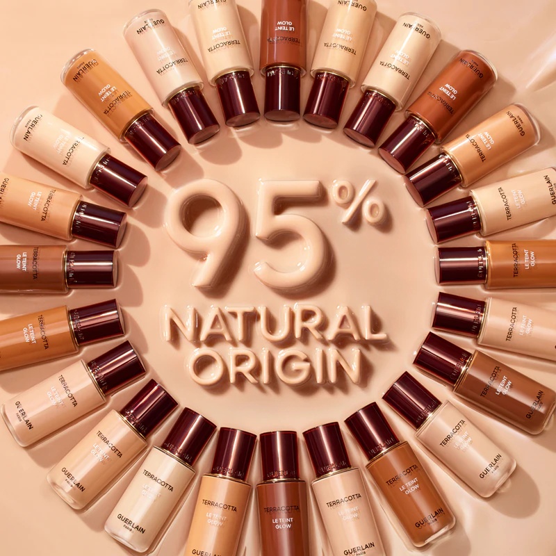 GUERLAIN Terracotta Le Teint Glow skaistinamasis skystas makiažo pagrindas natūraliam įvaizdžiui