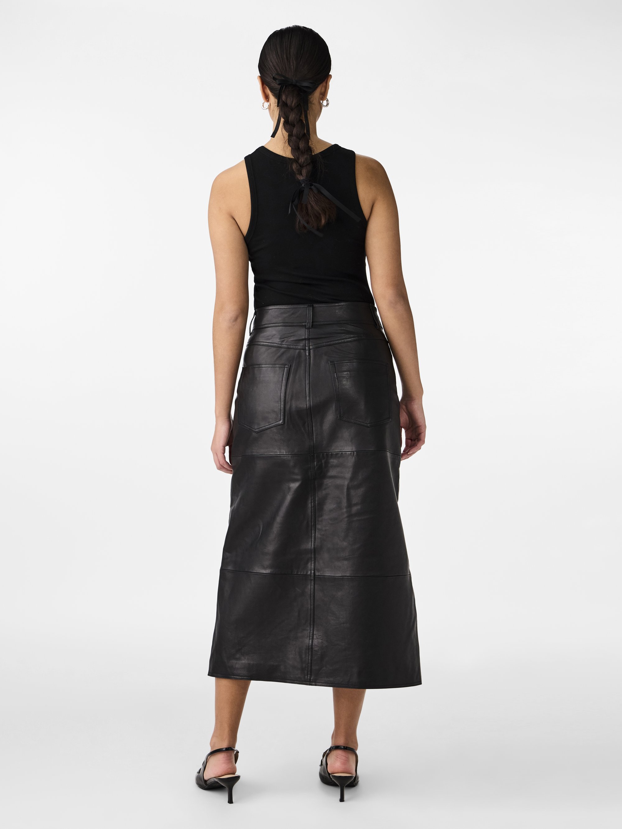 Jupe longue YAS YASMINA - Jupe en cuir - noire