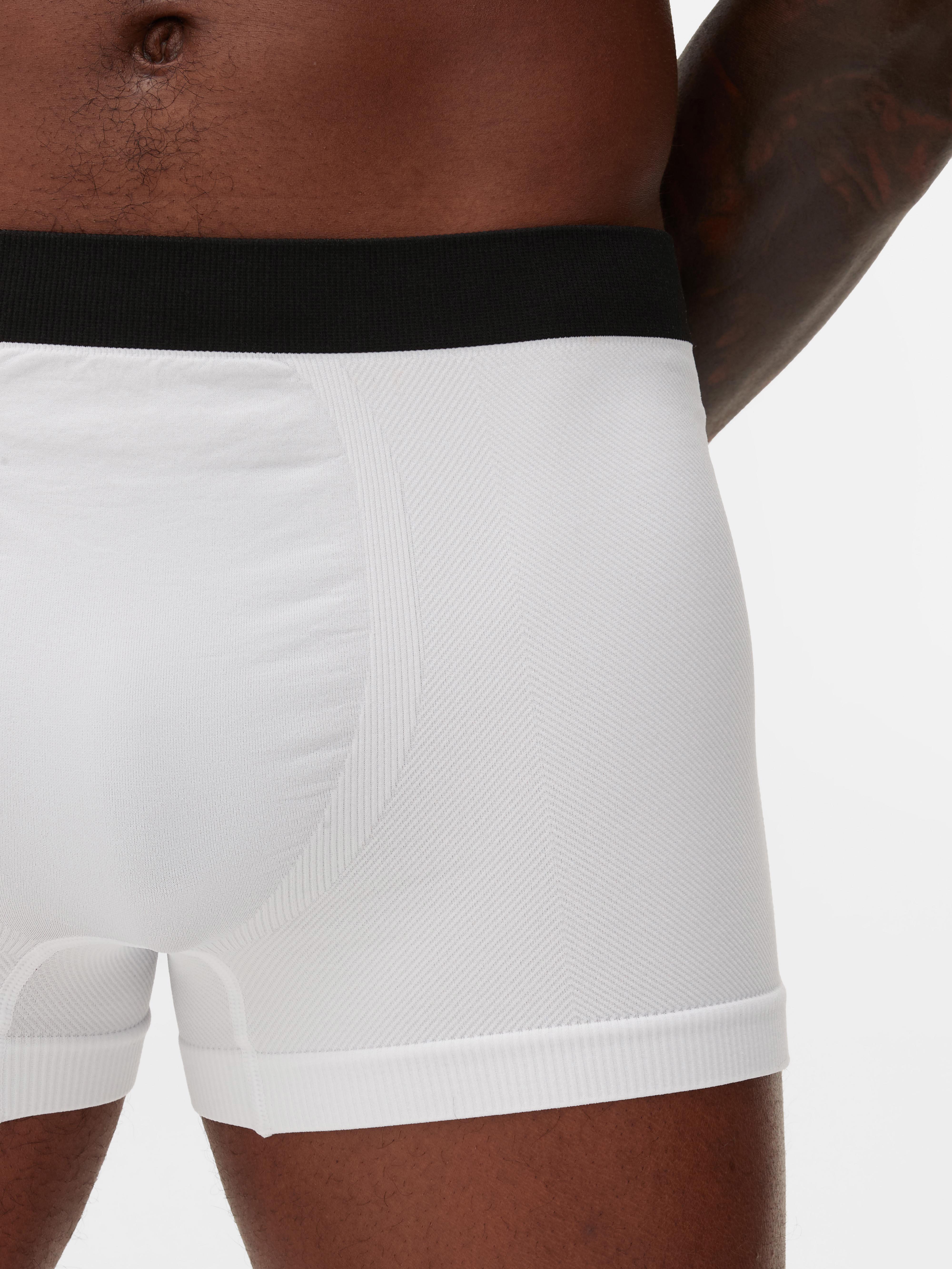 Sømløse boksershorts, sett med 3 Tre sømløse hipstershorts i forskjellige fargekombinasjoner