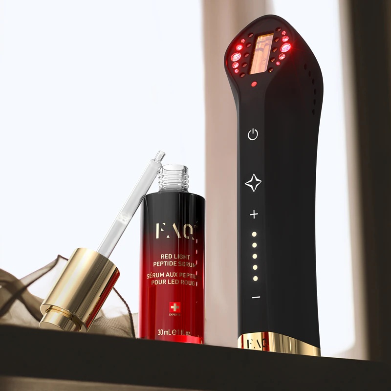 FOREO FAQ™ 502 uzlabota ādas atjaunošanas un revitalizācijas ierīce ar LED un NIR gaismu
