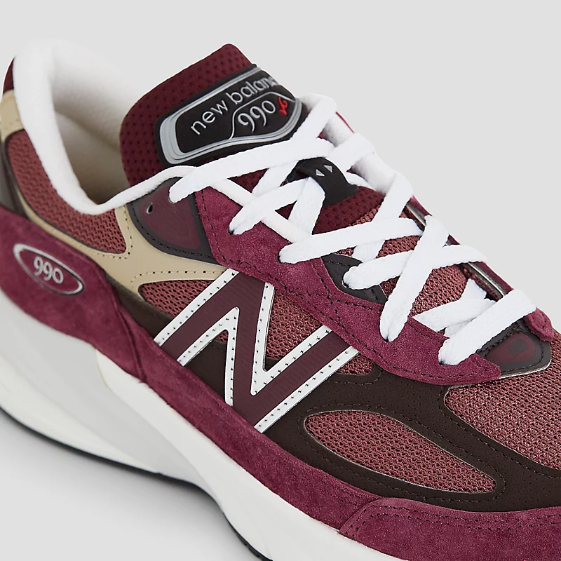 Unisex, gemaakt in de VS 990v6 - Bordeauxrood met bruin