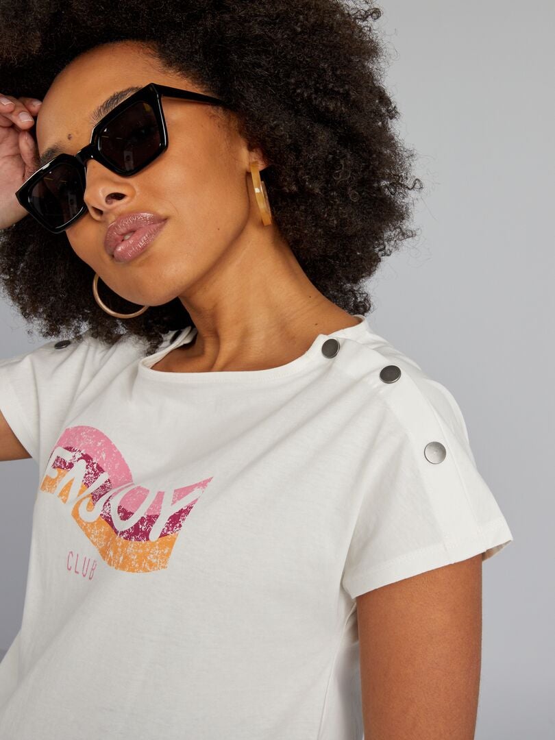 Camiseta de enfermería con cuello abotonado - BLANCA