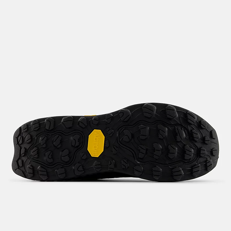 Fresh Foam X Hierro v7 GORE-TEX® női cipő – tamarind színű, fekete és csípős mangó színnel