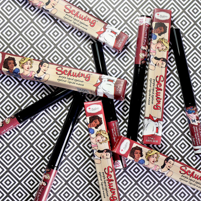 theBalm Schwing® Liquid Eyeliner delineador com płynie