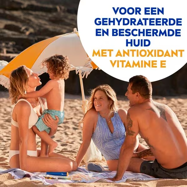 NIVEA Sun Protect & Hydrate sprej za sončenje ZF30<br>200ml