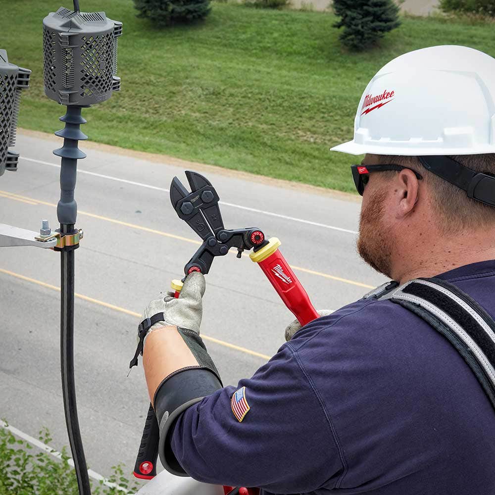 Cortador de parafusos de fibra de vidro não condutor MILWAUKEE de 600 mm 48224224