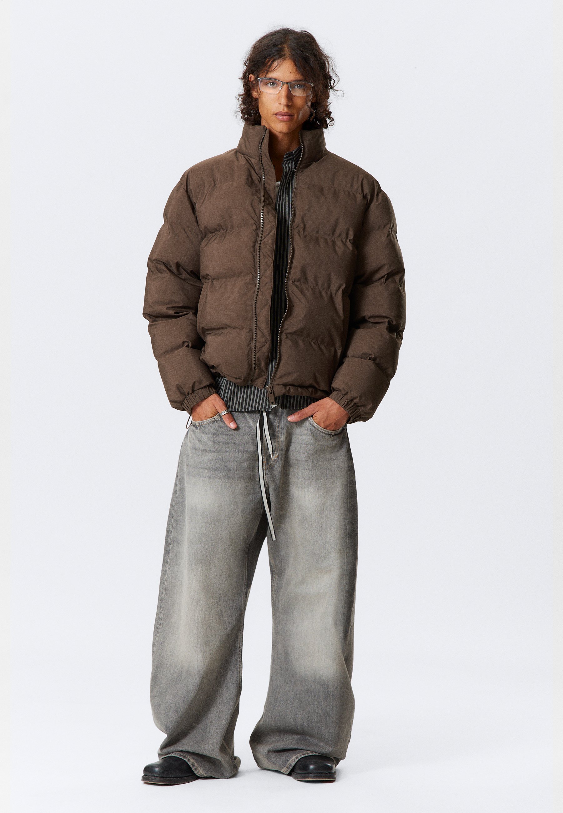 Giacca invernale COLE PUFFER - marrone scuro, ideale per i giorni feriali.