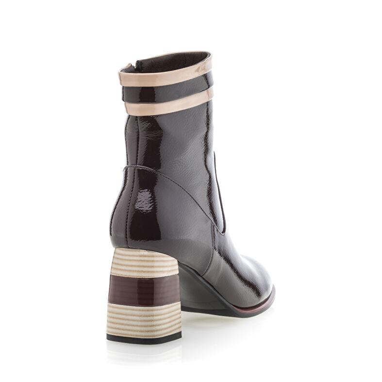Botas femininas marrons / Botas de cano curto