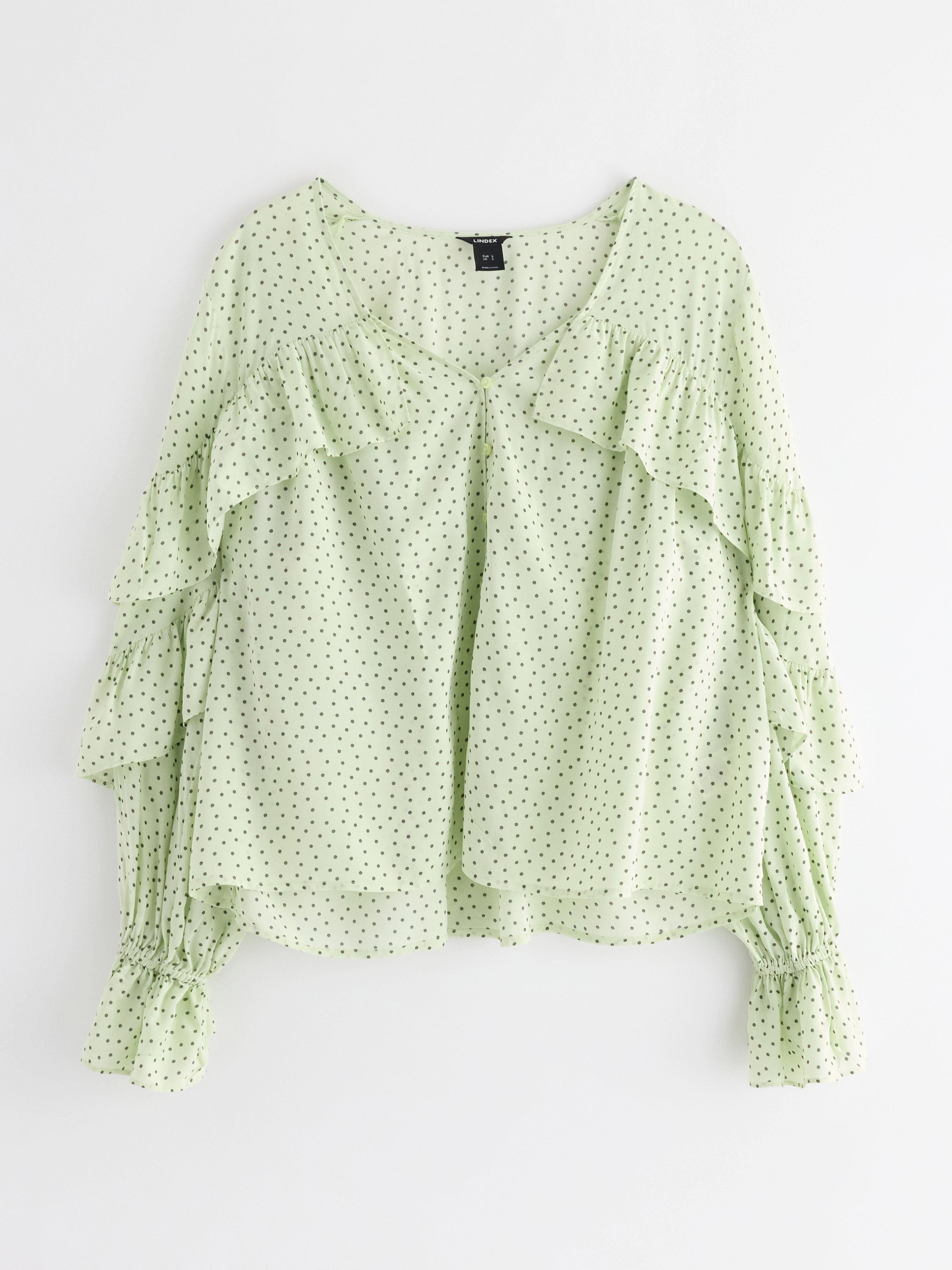 Blusa com babados verde claro