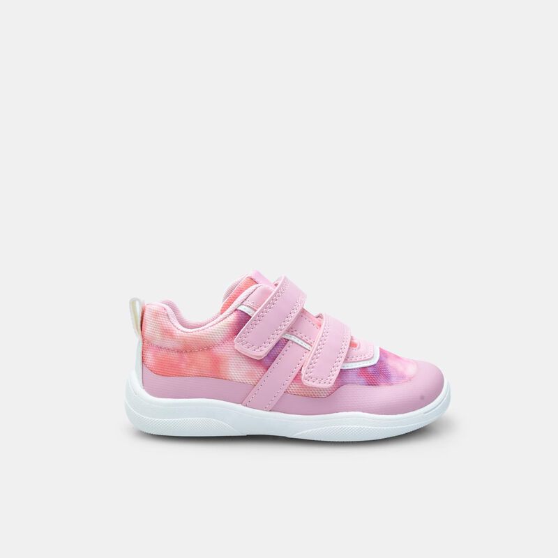 Bata flickskor med rem