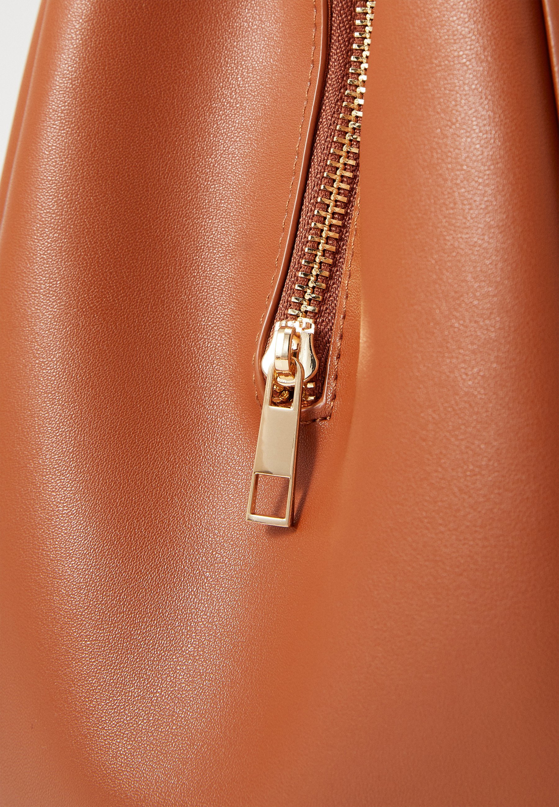 Vero Moda VMNAYA SCHOUDERTAS - Handtas - cognac