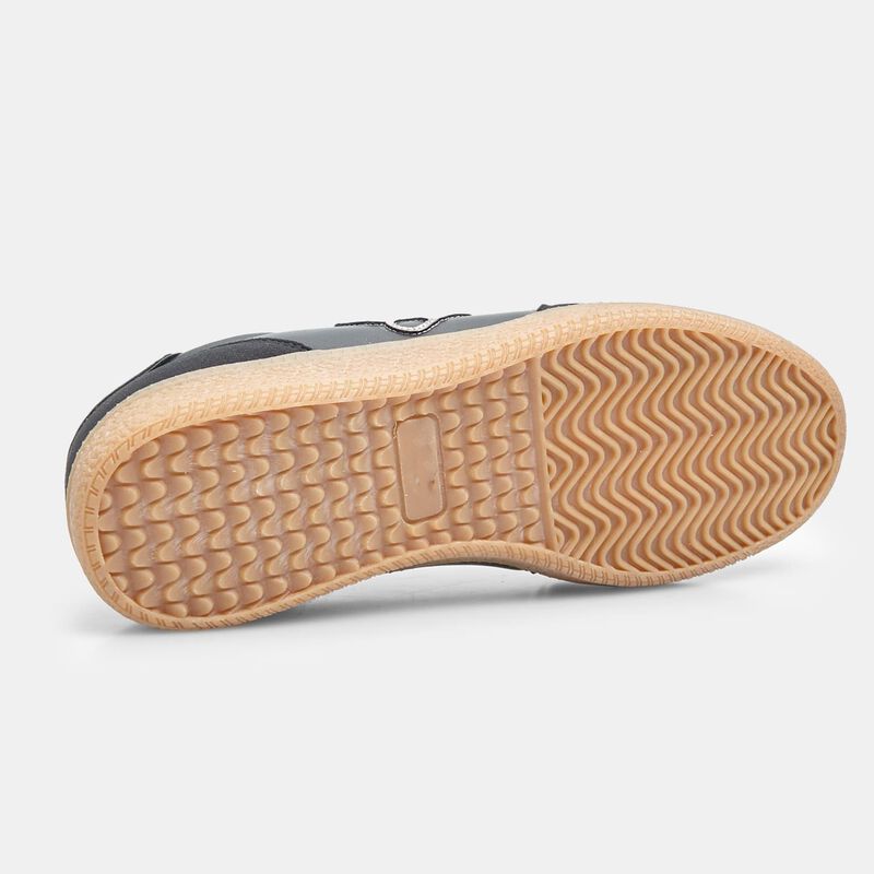 Damskie buty sportowe Bata Red Label z podeszwą w kolorze ziemi