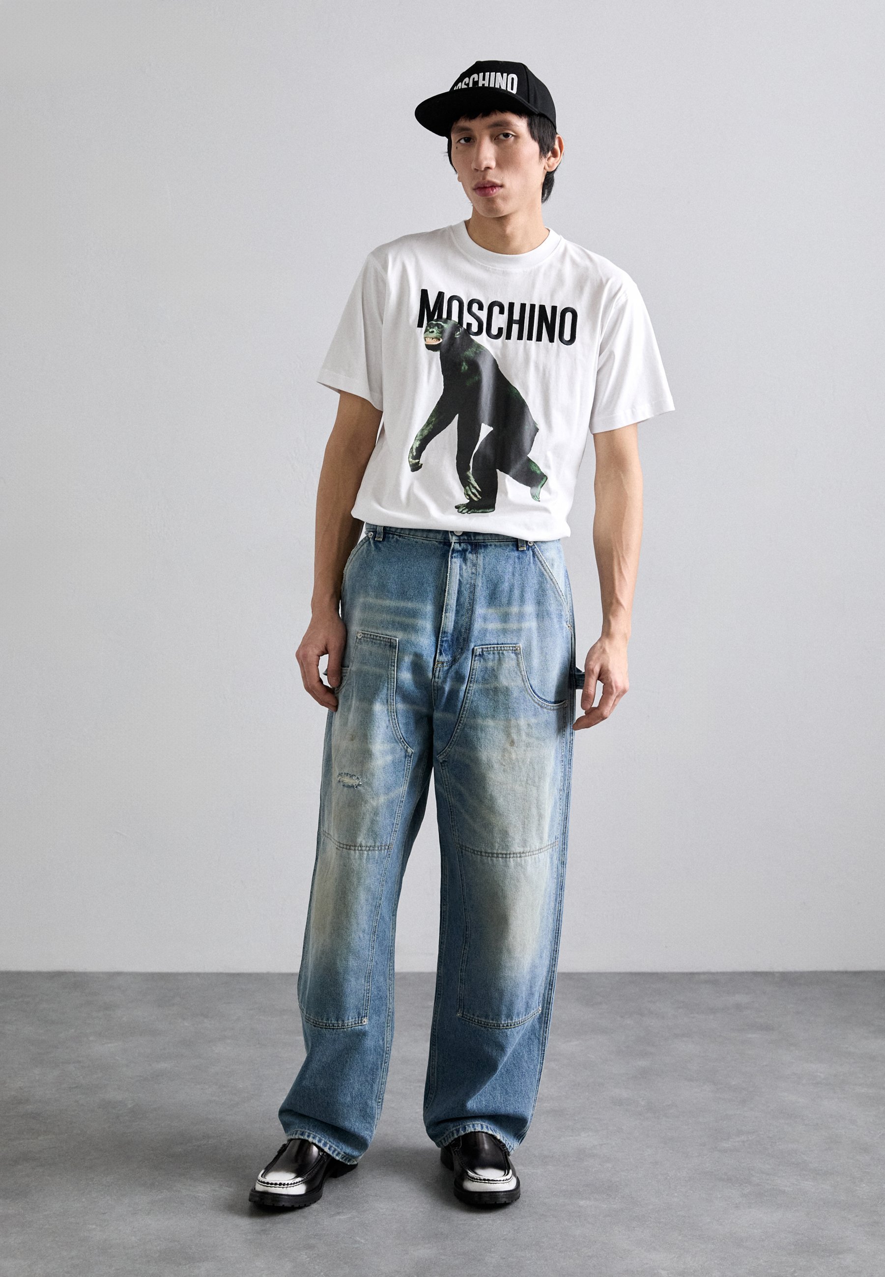MOSCHINO LAUREL CROWN EMBLEEM - Rechte jeans - blauw