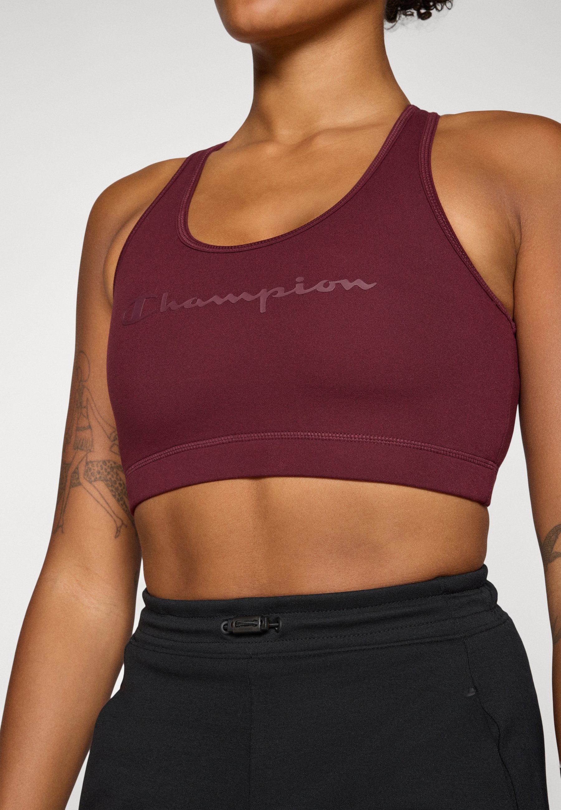 Soutien-gorge Champion Soft Touch à maintien léger avec grand logo - Bordeaux