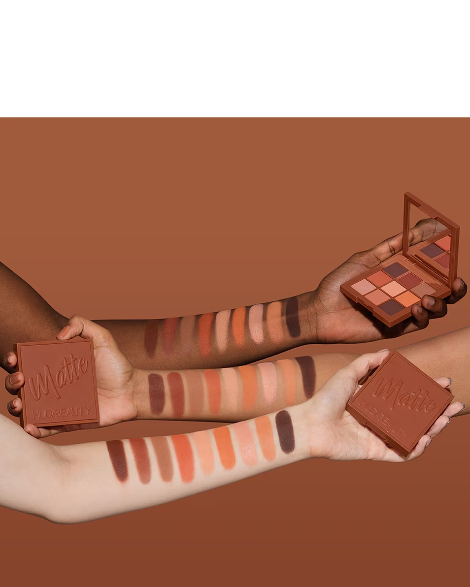 HUDA BEAUTY MATTE OBSESSIONS ΠΑΛΕΤΑ ΣΚΙΩΝ ΜΑΤΙΩΝ ΖΕΣΤΗ