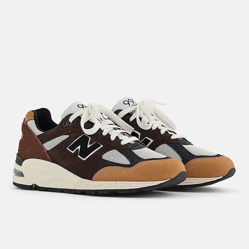 Męskie buty Made in USA 990v2 – czarne z brązowym