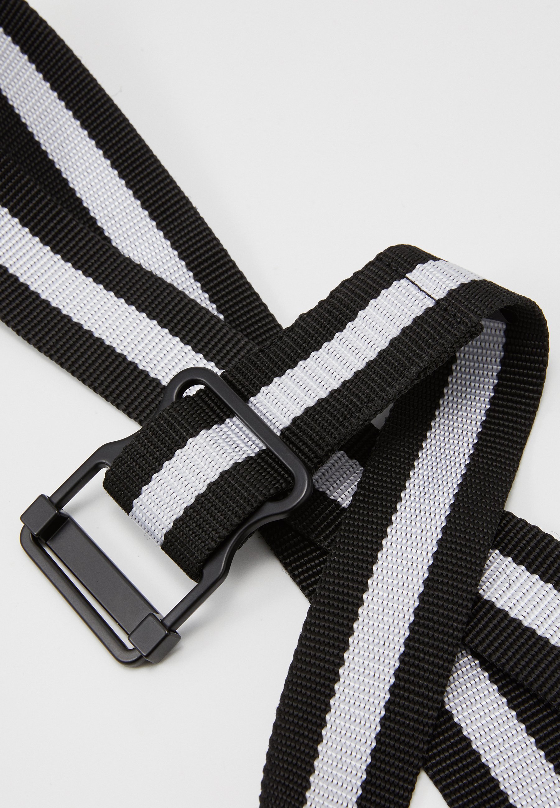Urban Classics EASY BELT WITH STRIPES - Riem - zwart/wit