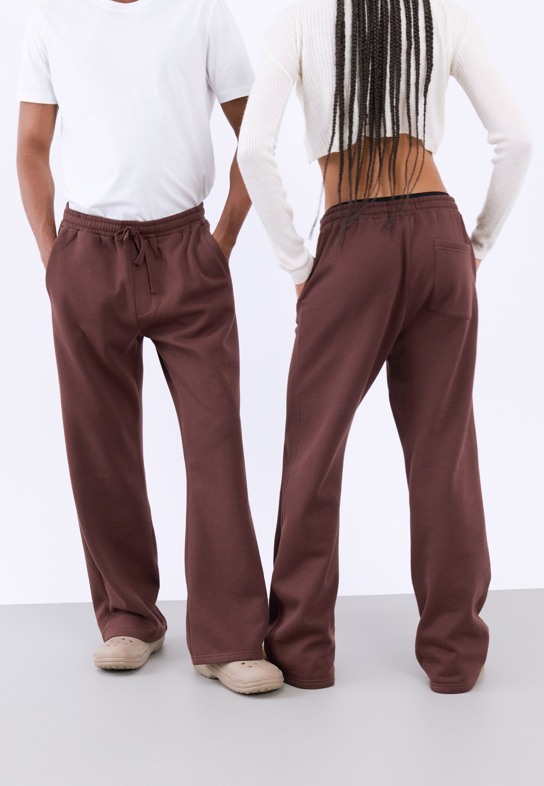 YOURTURN UNISEX - Pantaloni della tuta - mogano scuro