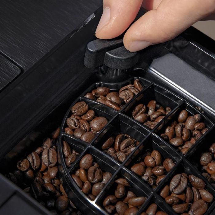 Cecotec Cafetière super-automatique Cremmaet Touch OCS. Expresso, 1500W, 19 bars, écran TFT, Thermoblock, nettoyage auto