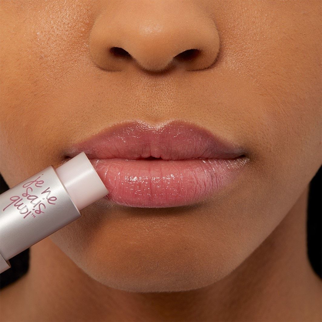 IT Cosmetics lūpų balzamas Rossetto Idratante JE NE SAIS QUOI™ lūpų balzamas - 3,4 g