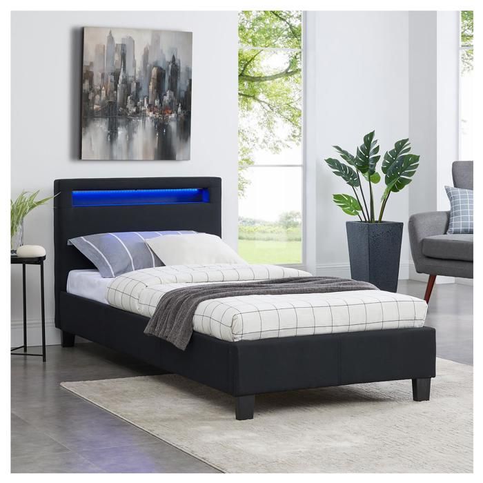 Cama de solteiro com LED, 90x190 cm, estrado de ripas, cabeceira confortável, estofada em tecido preto, MOLINA