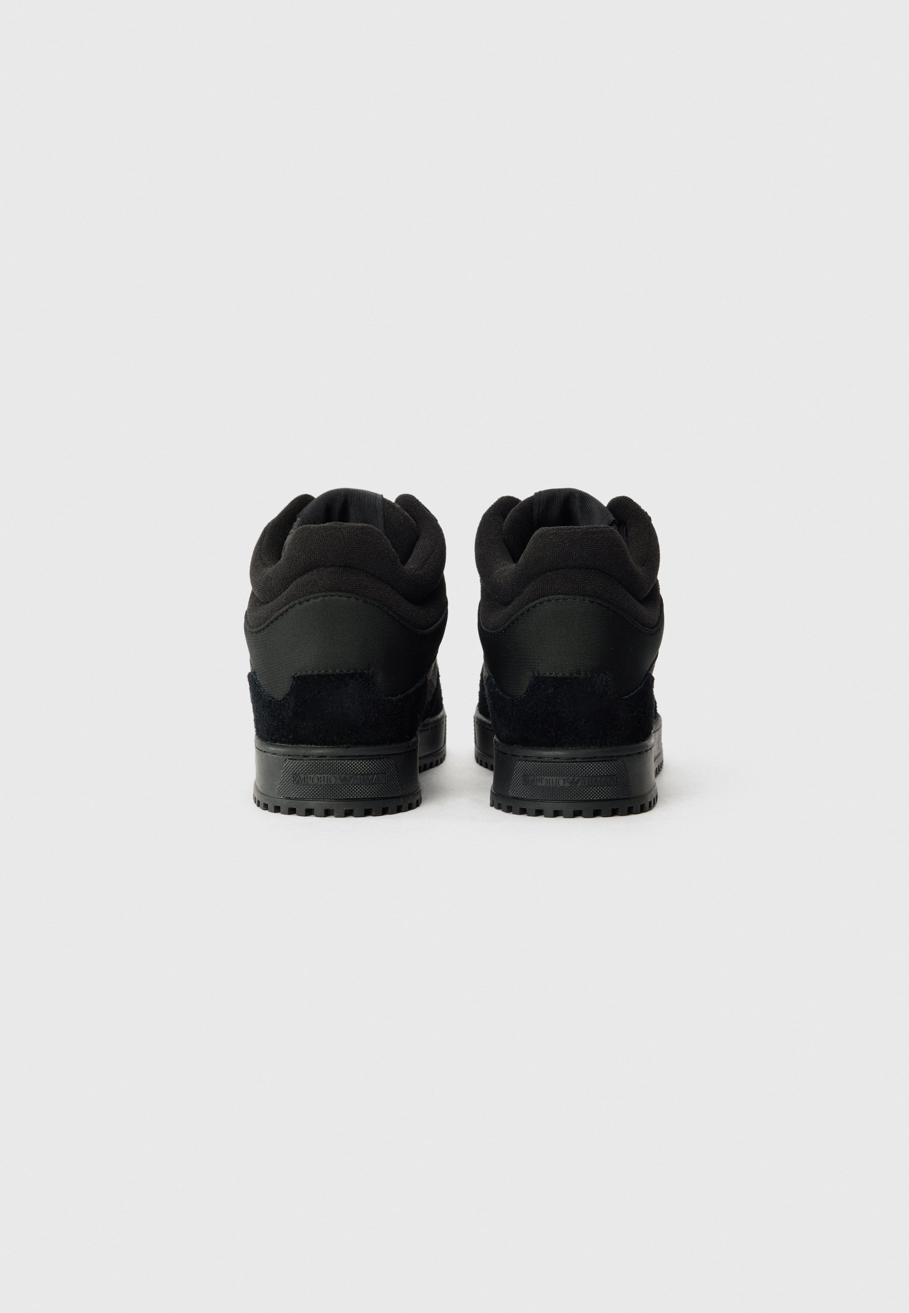 Emporio Armani hoge sneakers - zwart