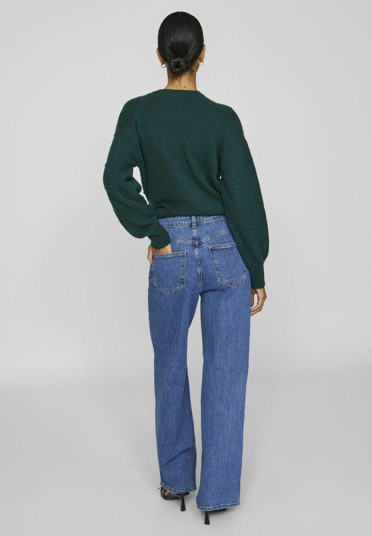 VILA VIFREYA JAF HW- NOSE - Jeansy o luźnym kroju - Średni niebieski denim