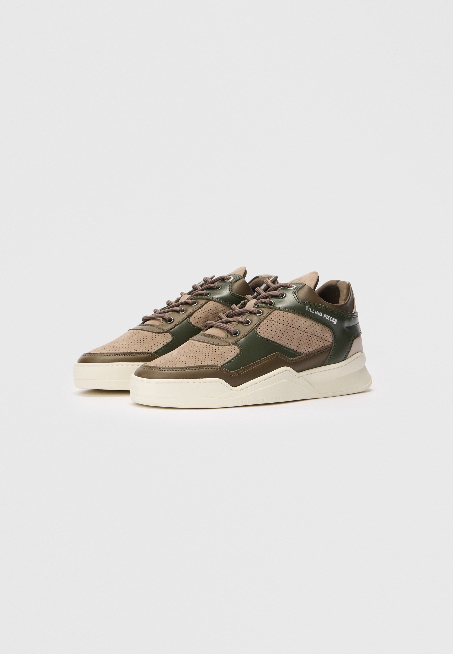 Vulstukken GHOST PANELED - Trainers - donkergroen