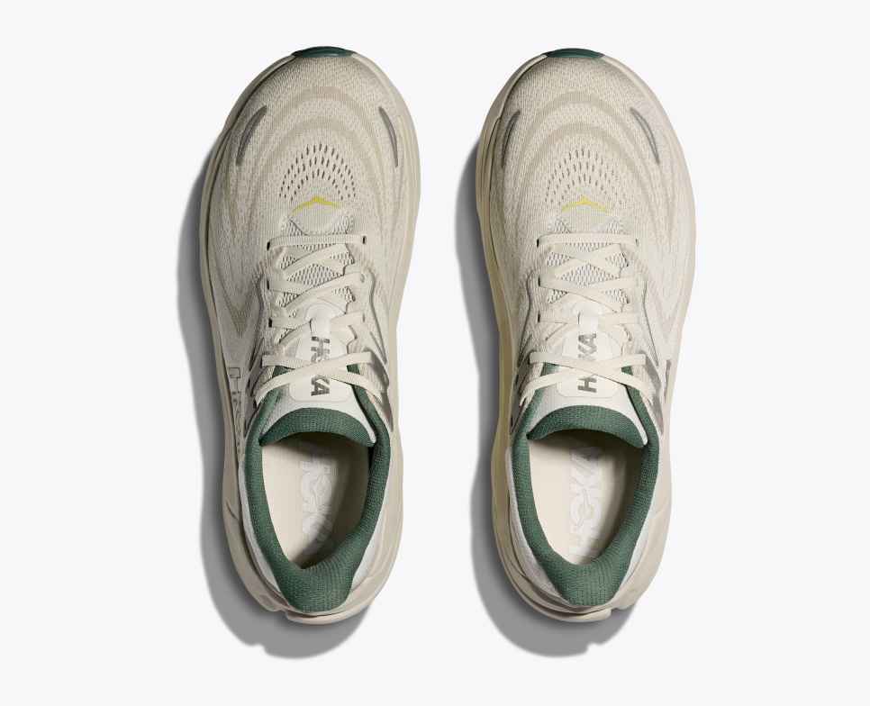 HOKA Arahi 8 Sal de Trufa / Setas Ostra