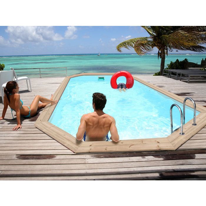 Piscina de madeira 