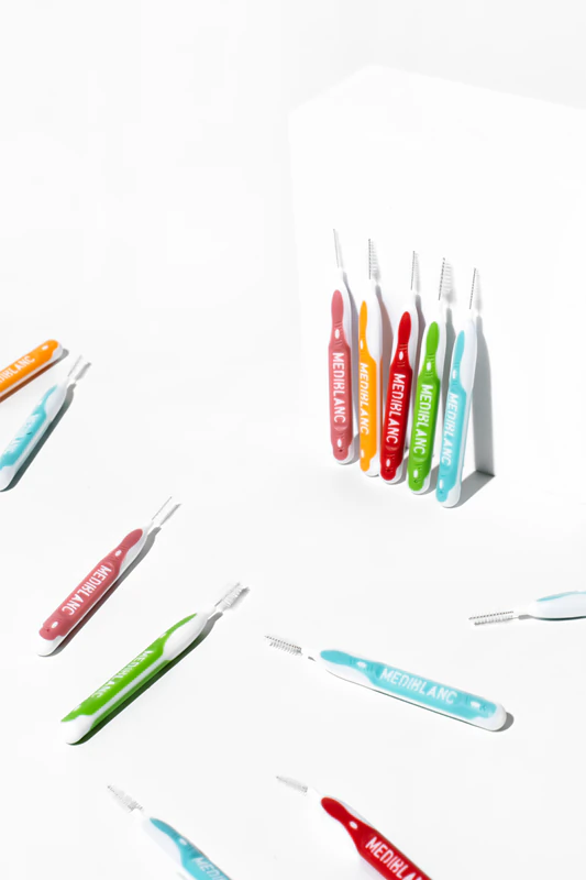 Escova interdental MEDIBLANC Interdental Pick-brush Mix