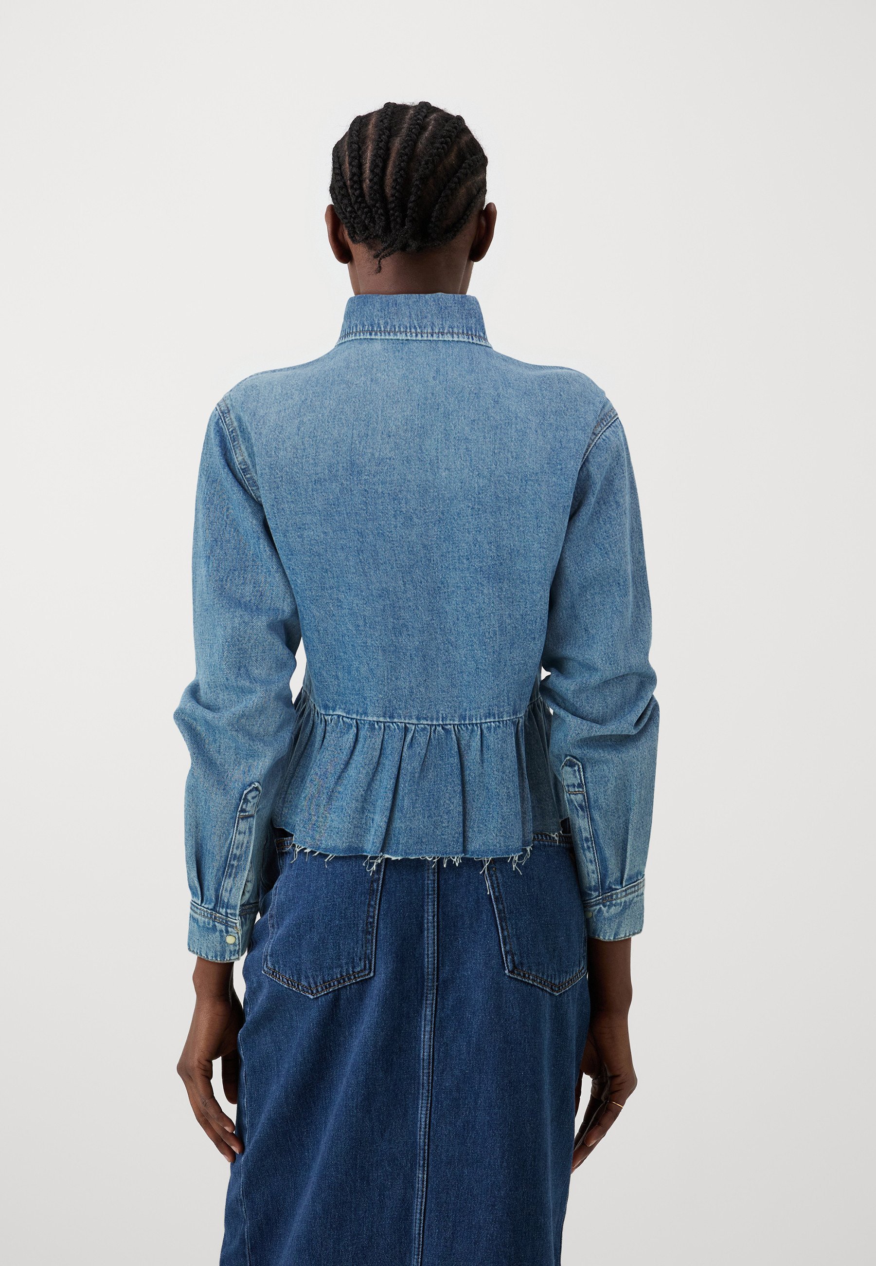 ONLY ONLELLI FRILL - Camicetta con bottoni - denim blu medio