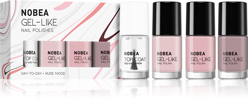Conjunto de esmaltes NOBEA Day-to-Day com 4 peças, efeito gel, na cor nude.