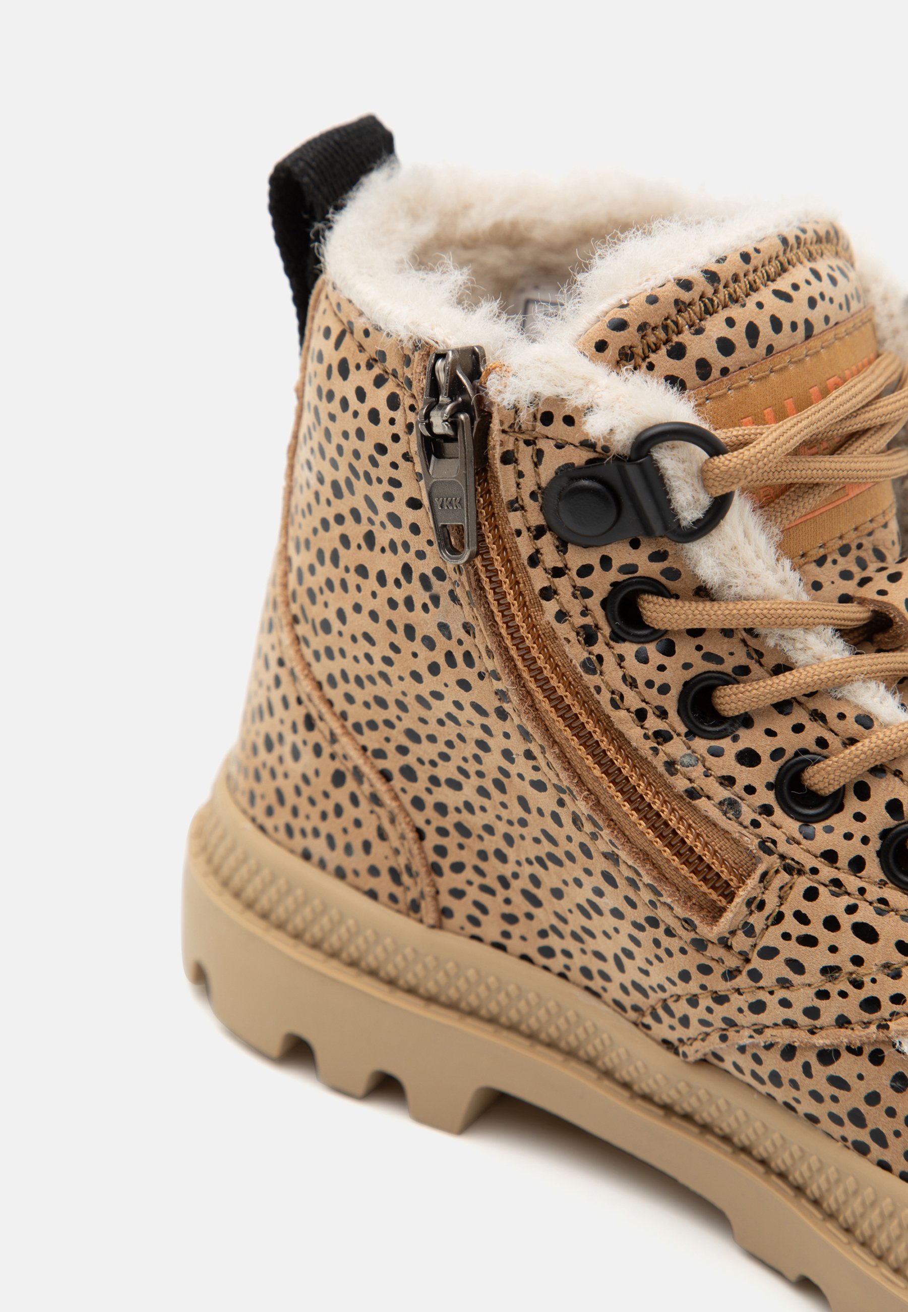 Palladium PAMPA HI ZIP UNISEX - Enkellaarsjes met vetersluiting - safari