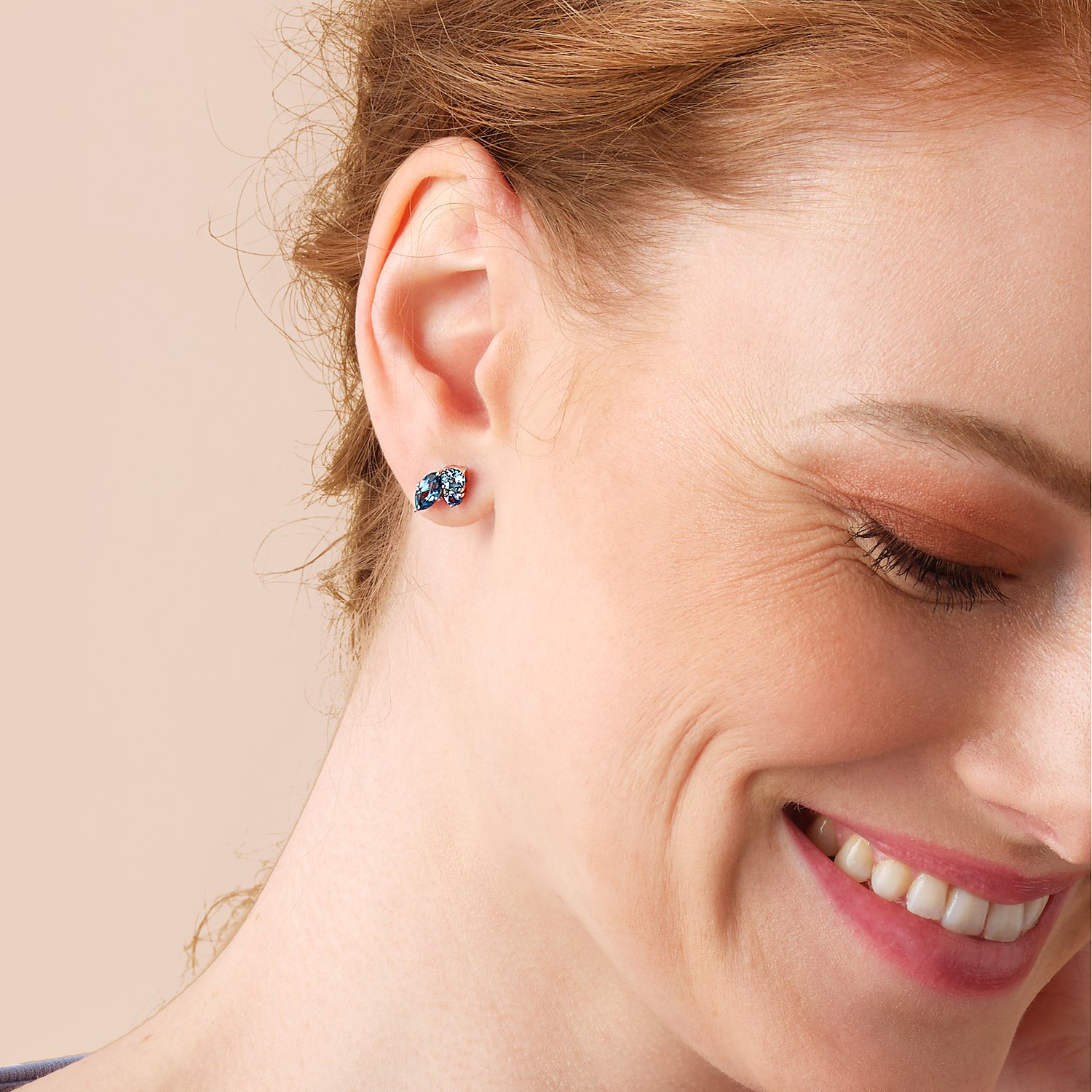 CHRIST Boucles d'oreilles