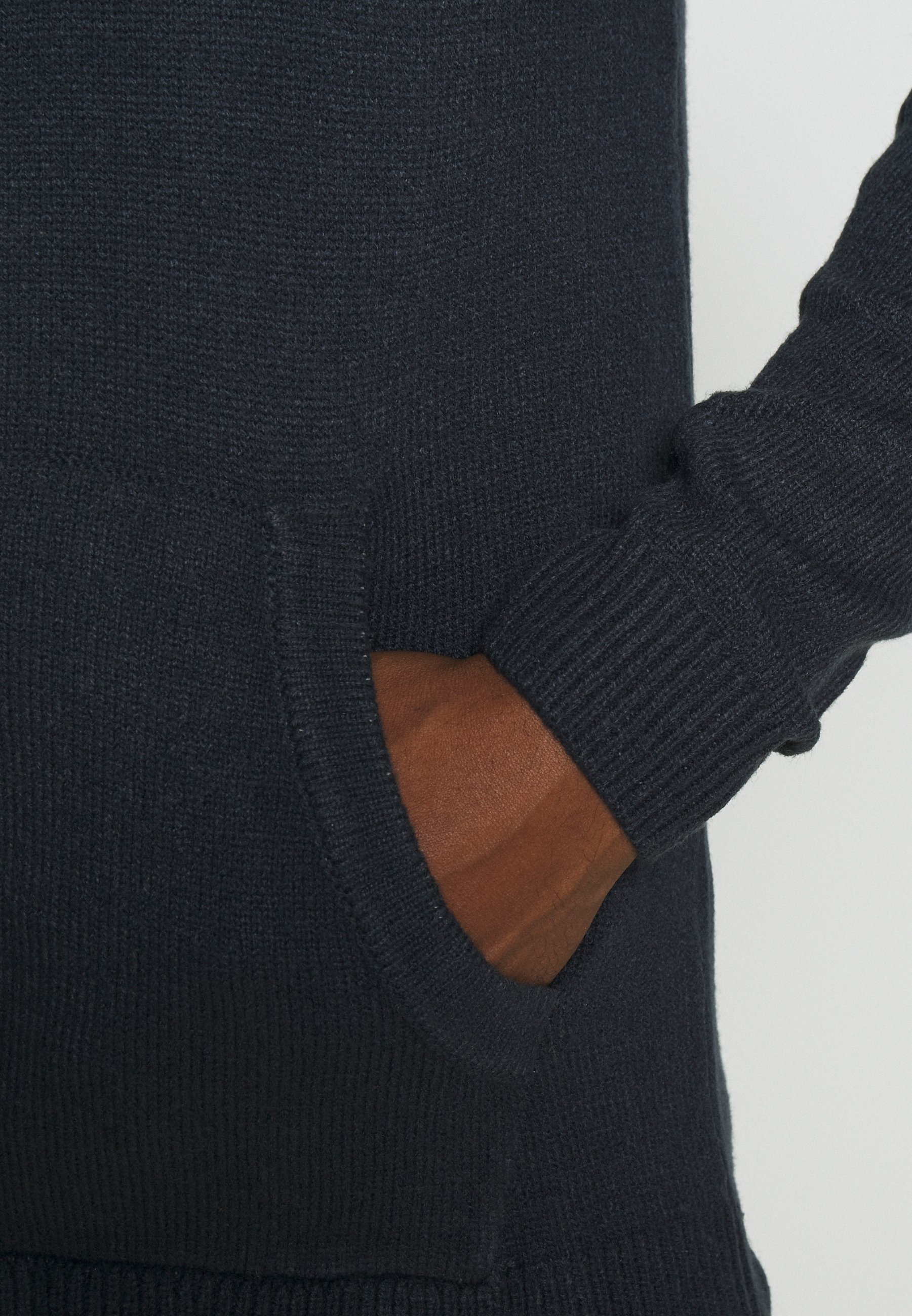 Redefined Rebel Cardigan – Dunkelblau