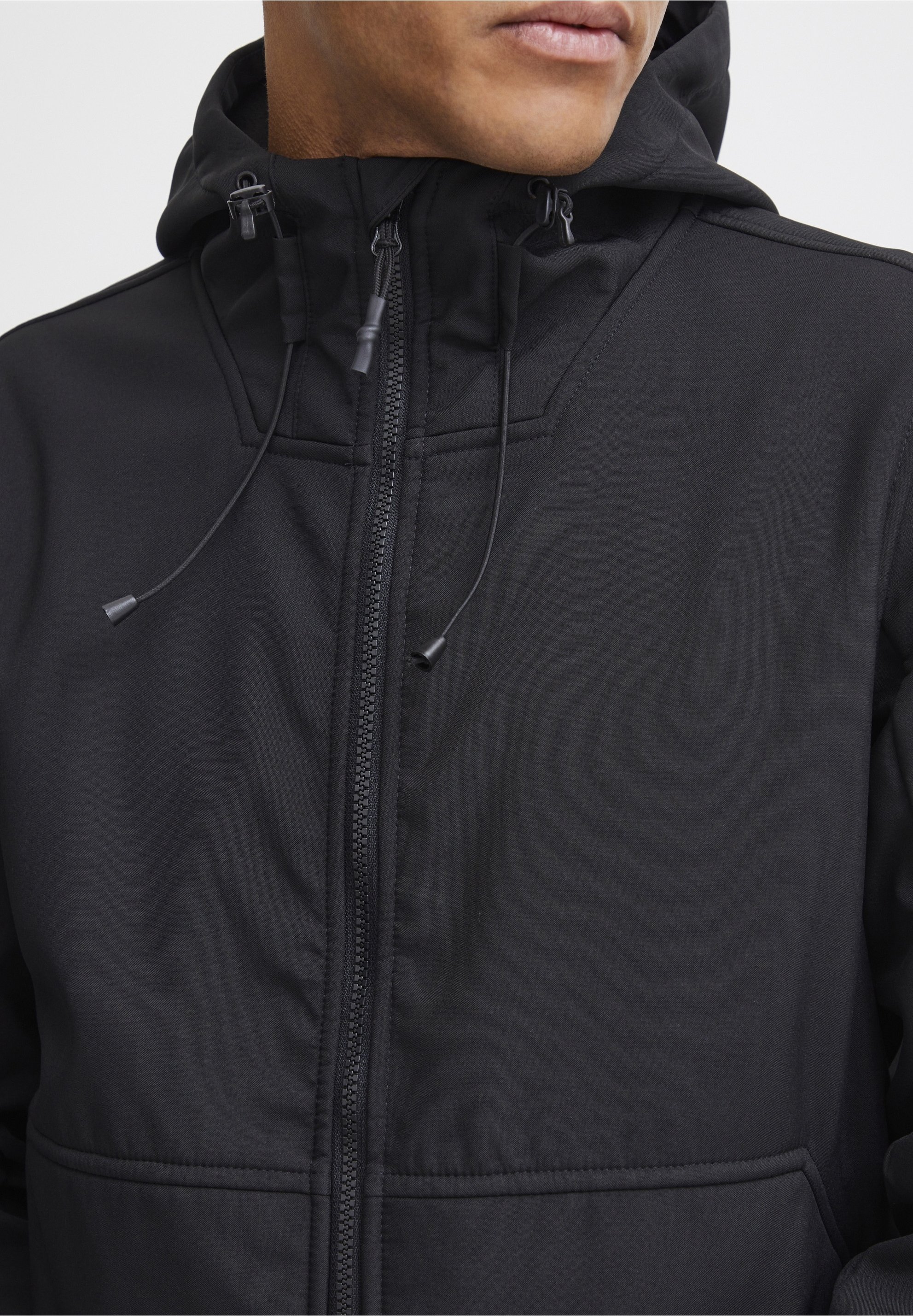 Jaqueta Blend Outdoor - preta